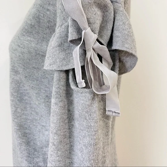 ALMOST FAMOUS 2 SWEATERS |set of 2 v-neck open arm fancy shoulder tie CR… - Picture 5 of 16